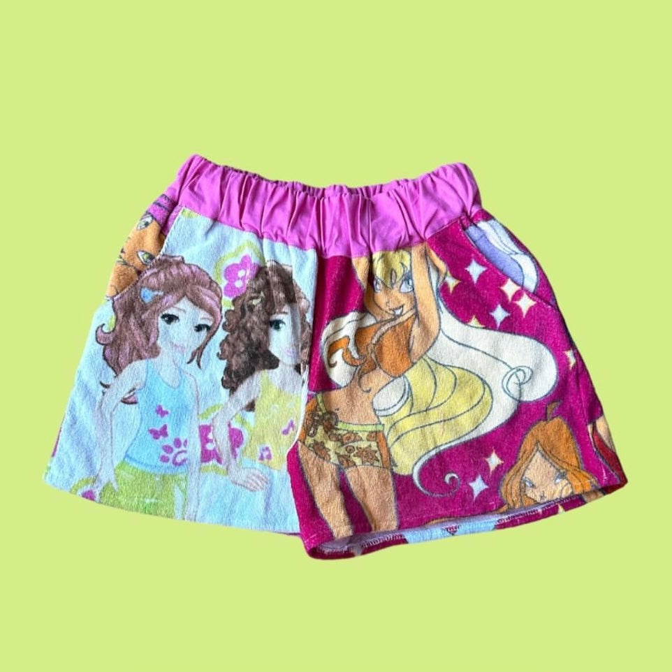 FAIRY FRIENDS TOWEL SHORTS (M)