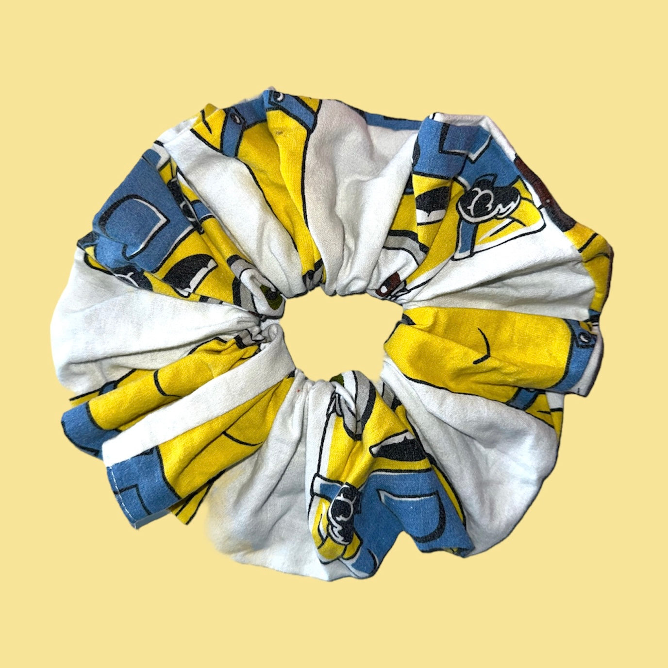 YELLOW CREATURE 1OF1 XXL SCRUNCHIES