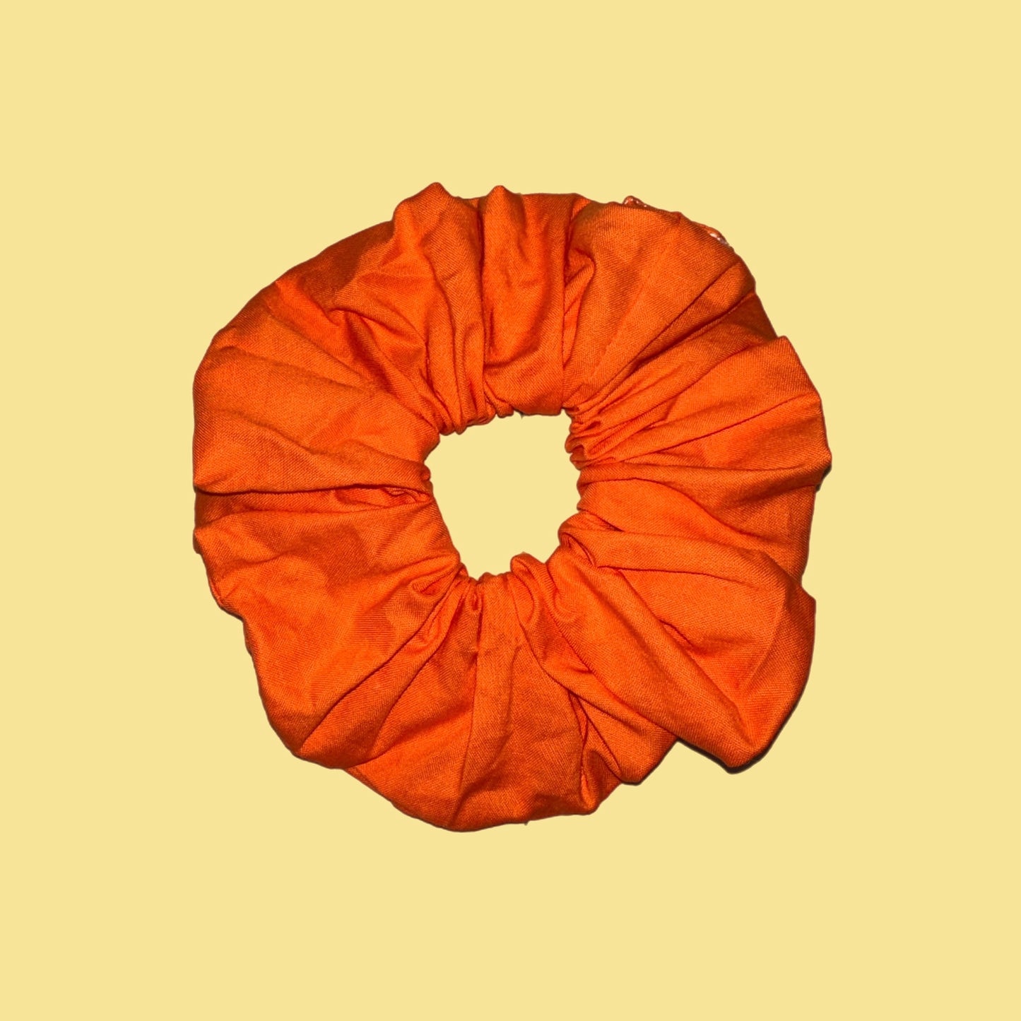Orange xxl scrunchie