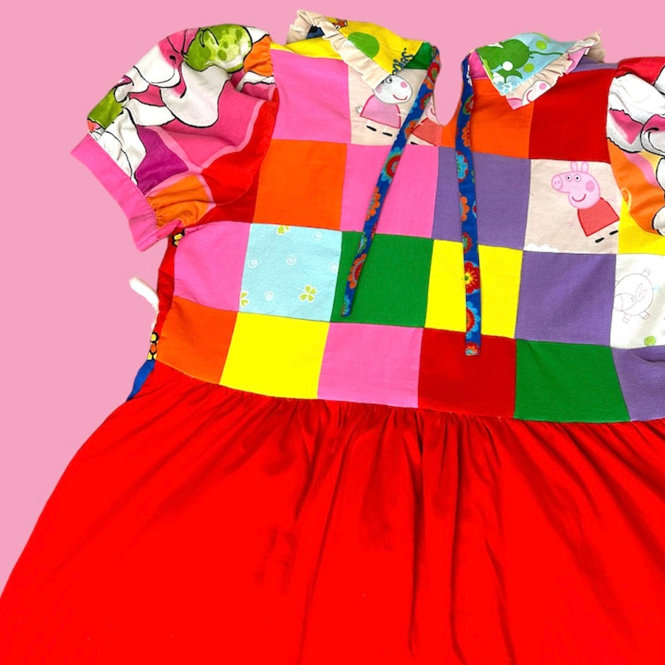 SCULPTURAL PLAY DRESS (L/XL) 1