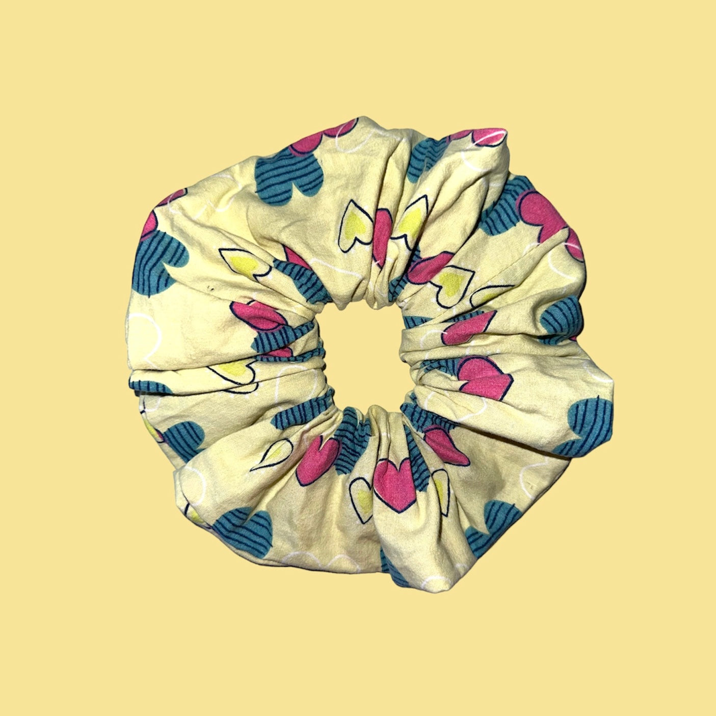 HEART 1OF1 XXL SCRUNCHIE