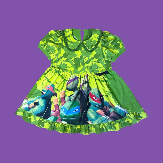 A NINJA BABYDOLL DRESS W/ POCKETS (L/XL)